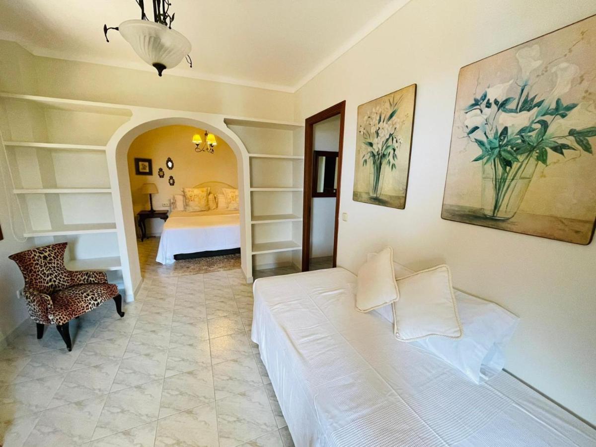 Villa *****villa De Mon Max. 8 Personen, Meerblick + Pool *