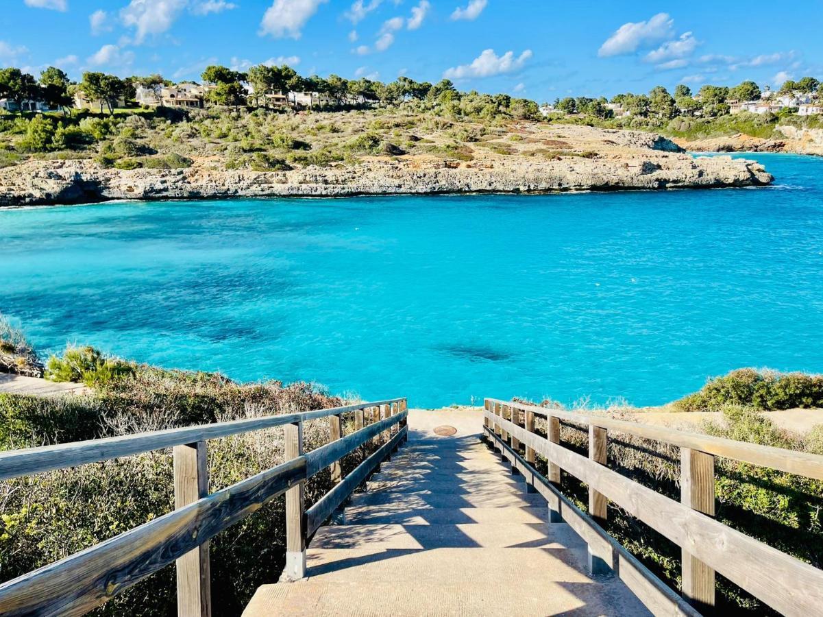 *****villa De Mon Max. 8 Personen, Meerblick + Pool